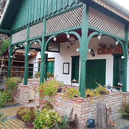 Veranda Vendeghaz Kismaros 외부 사진