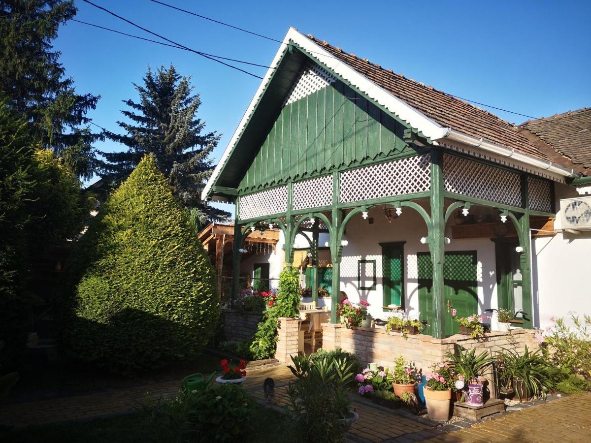 Veranda Vendeghaz Kismaros 외부 사진